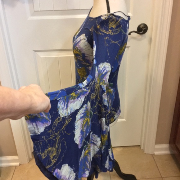 NWT S Free People floral bell sleeve off shoulder - Picture 5 of 8